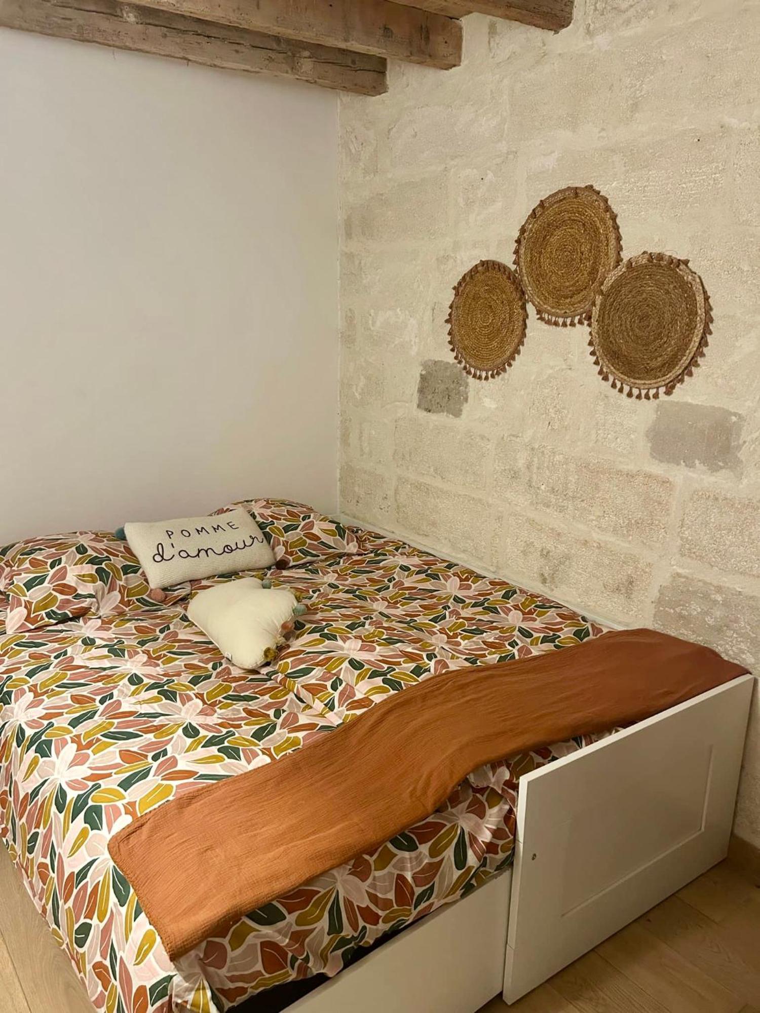 Centre Historique Et Ambiance Pittoresque Villeneuve-les-Avignon Ngoại thất bức ảnh