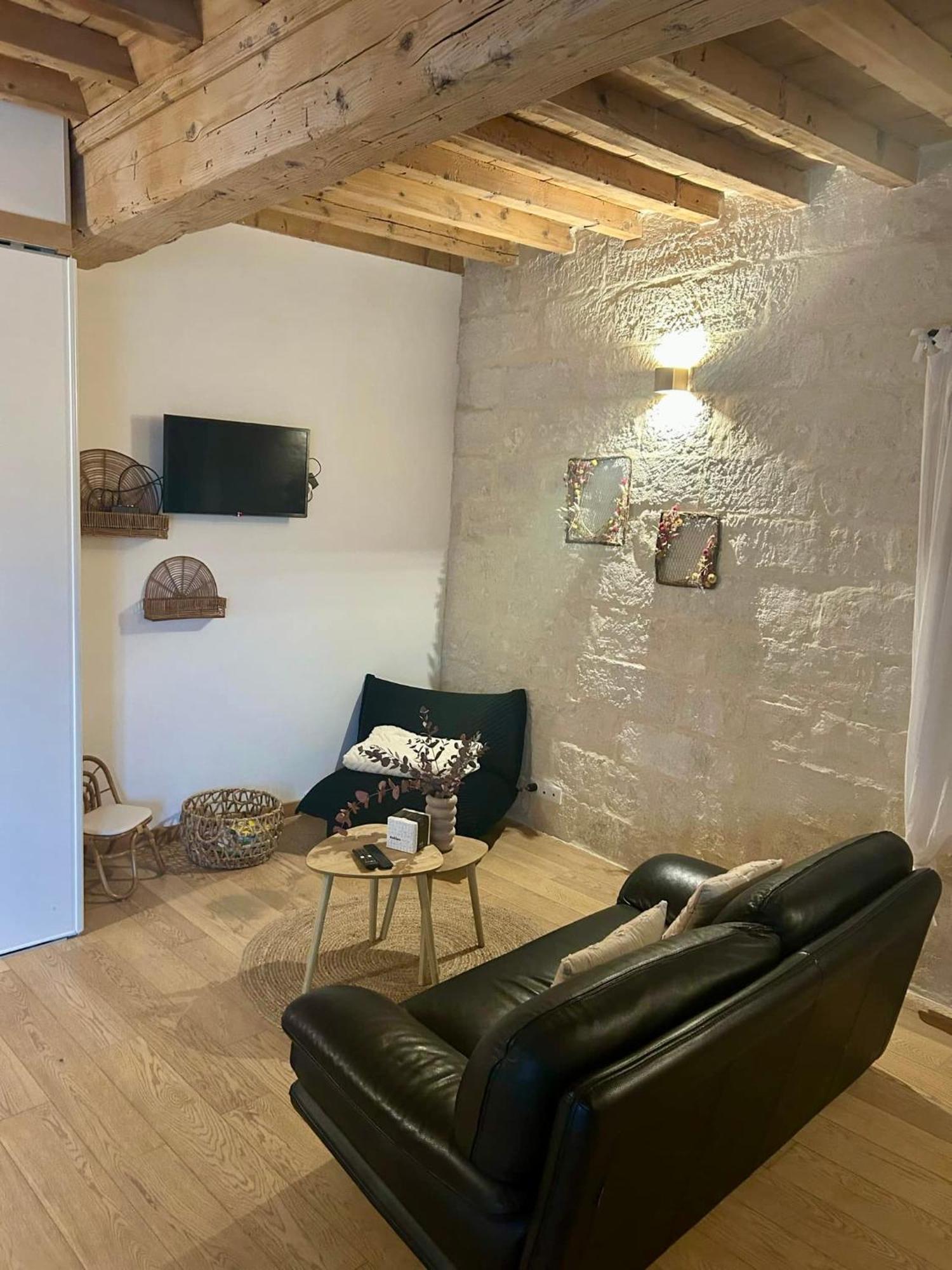 Centre Historique Et Ambiance Pittoresque Villeneuve-les-Avignon Ngoại thất bức ảnh